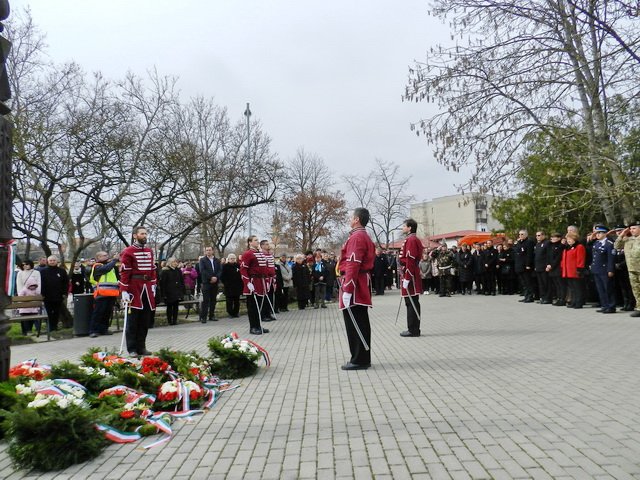 A haza minden előtt 12